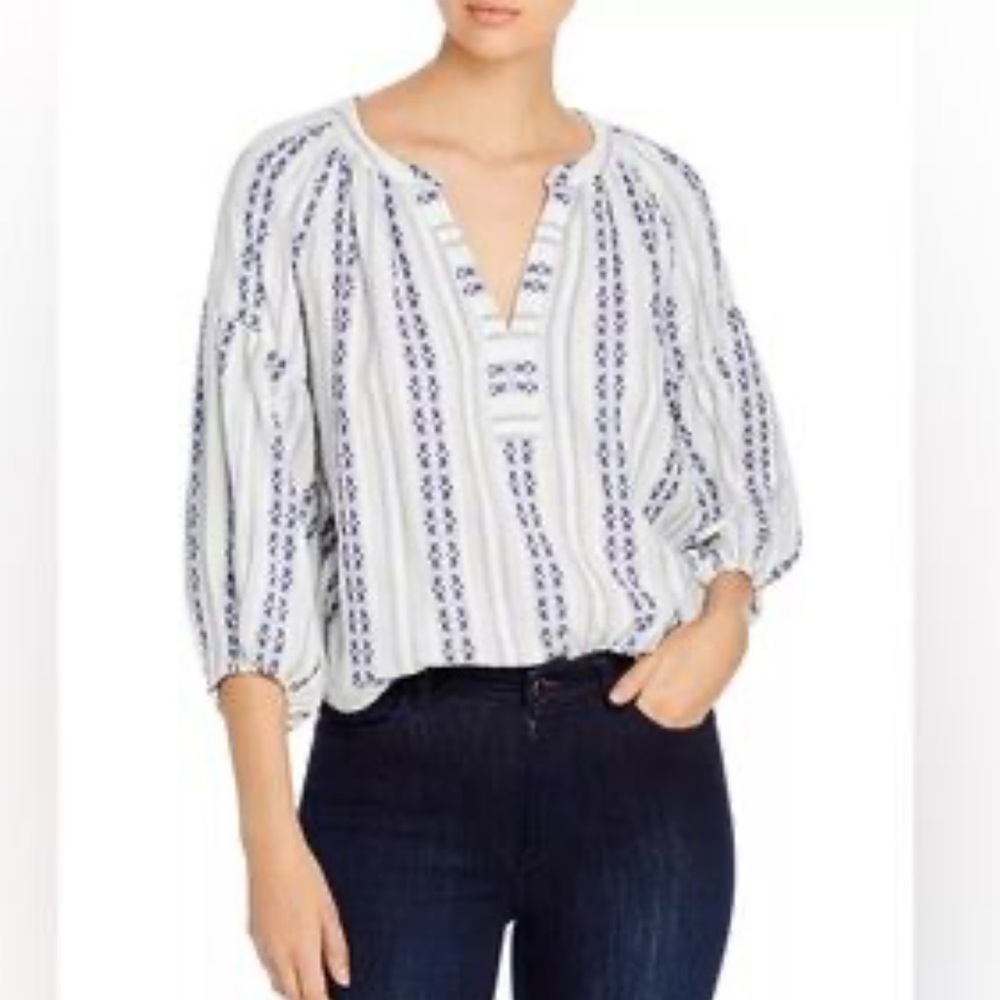 Velvet by Graham & Spencer Brandi Navy/White Printed Peasant Top Sz Small Boho